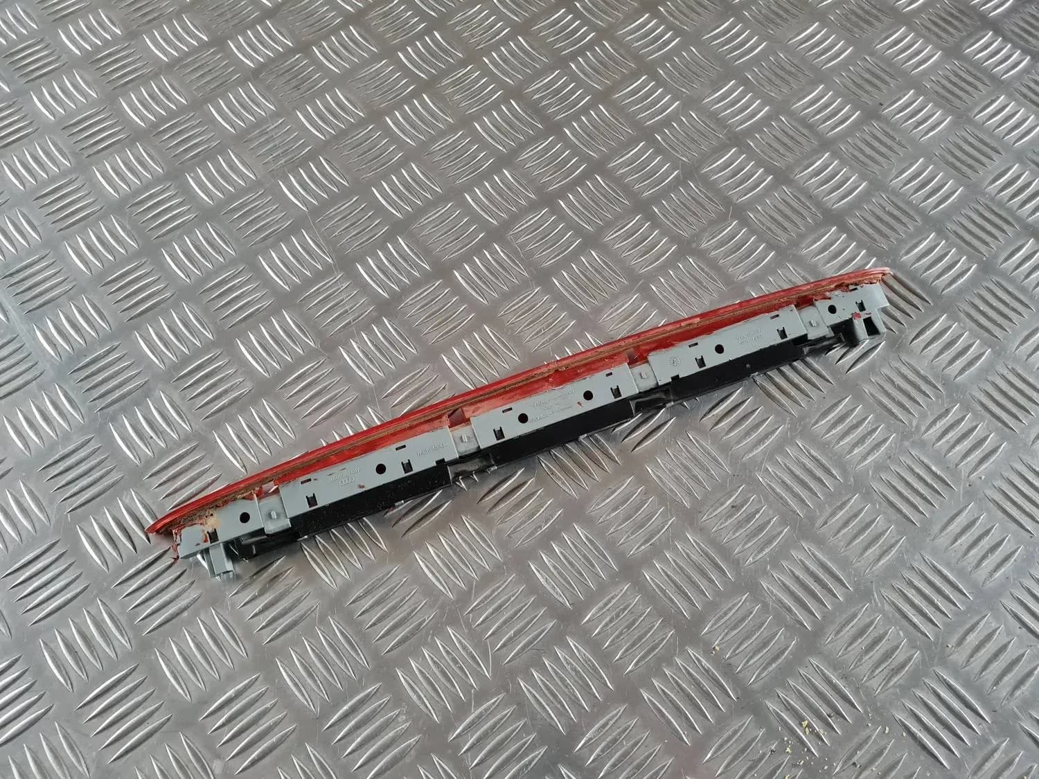 Stop signāls AUDI A6 2008 - foto 3