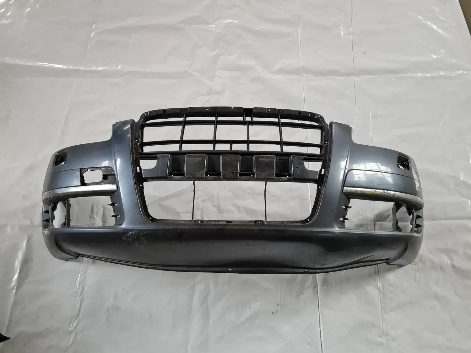 Priekšējais buferis AUDI A6 2008