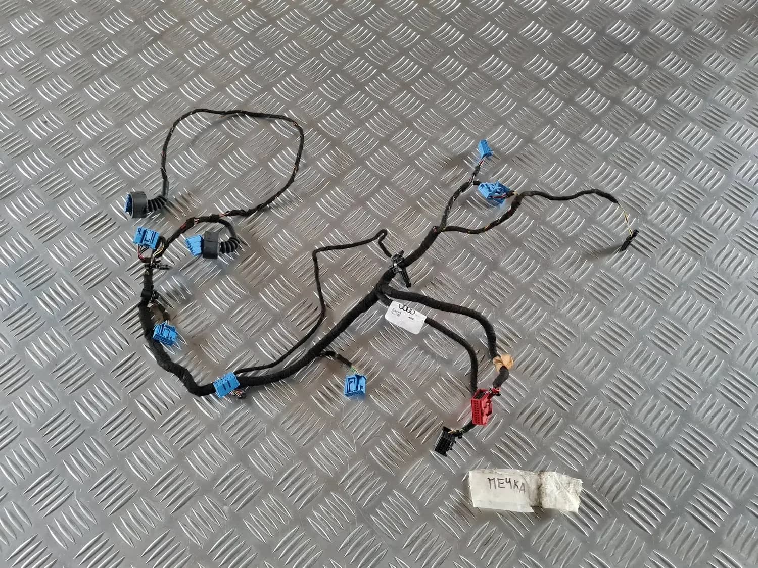 Salona sildītāja vadības elektroinstalācija AUDI A6 2008
