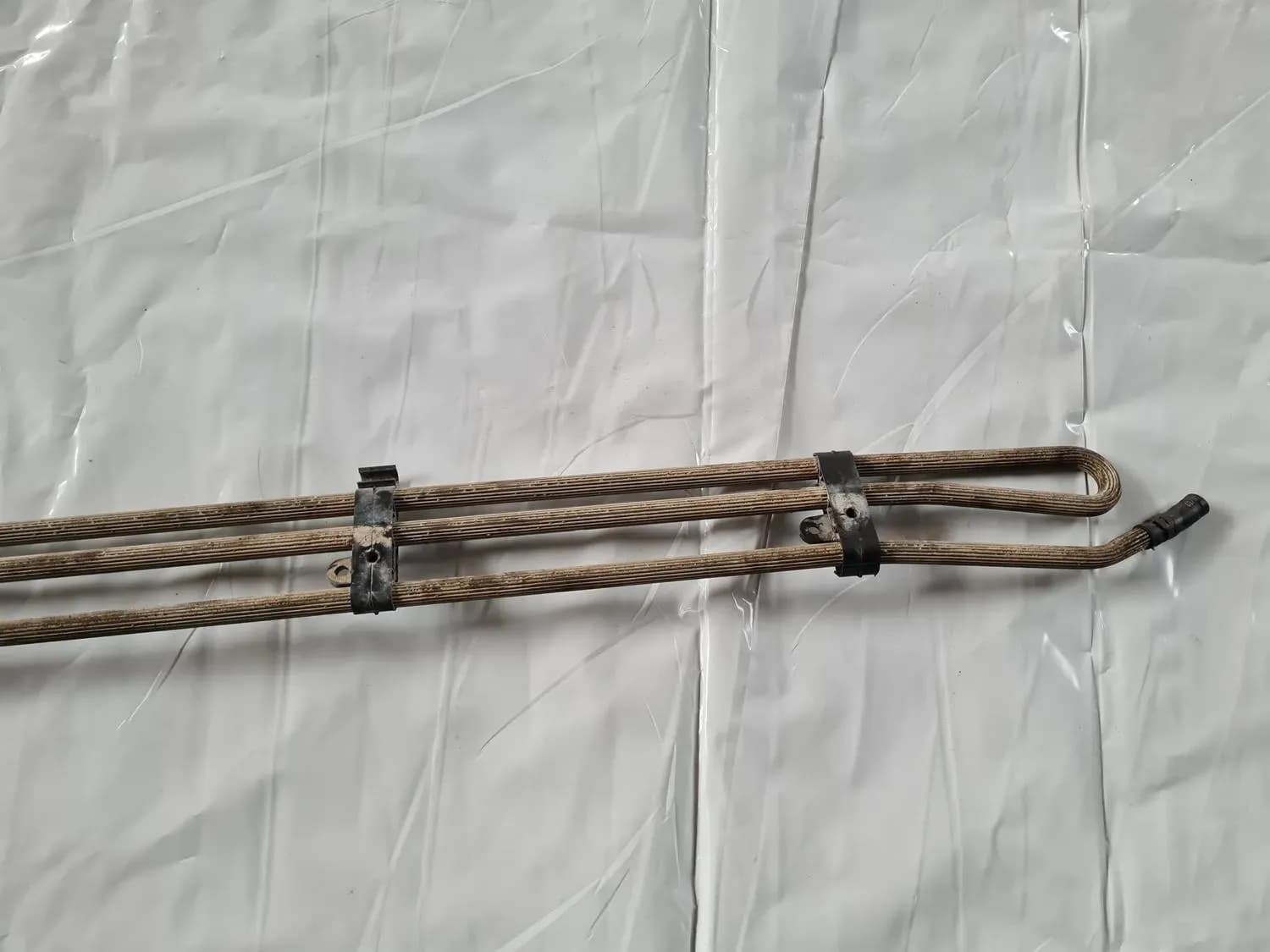 Degvielas dzēsēšanas radiators AUDI A6 2008 - foto 2