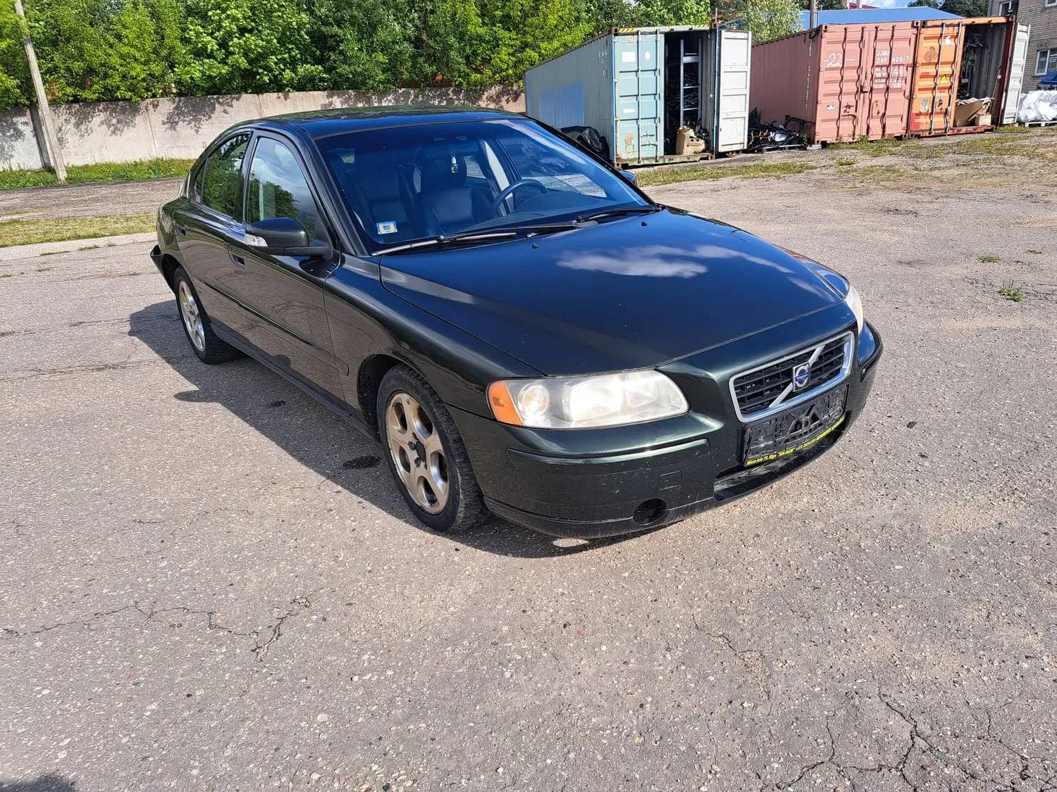 Foto izjauktais auto 4