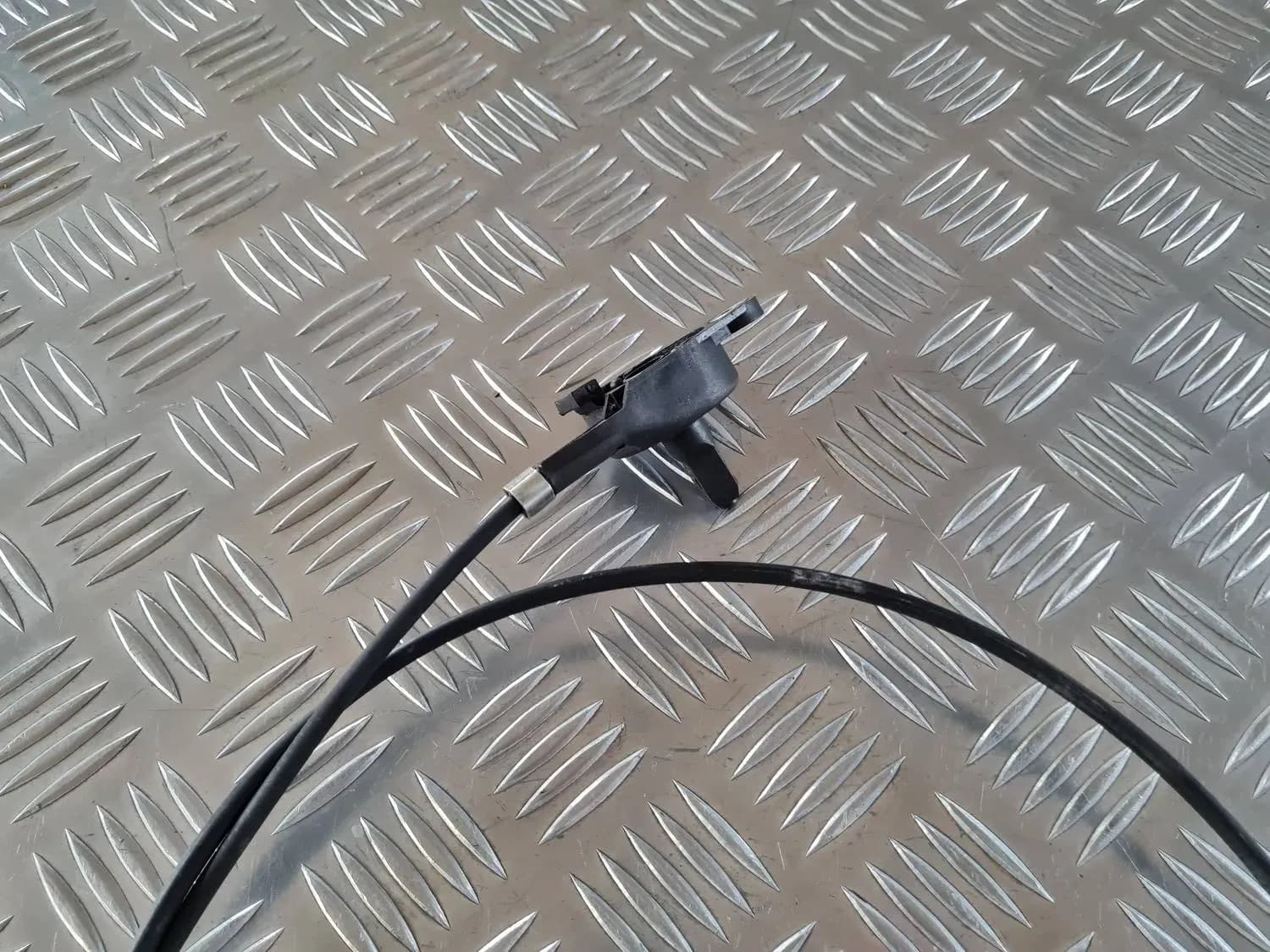 Pārsega slēdzenes trose RENAULT SCENIC III 2011 - foto 2