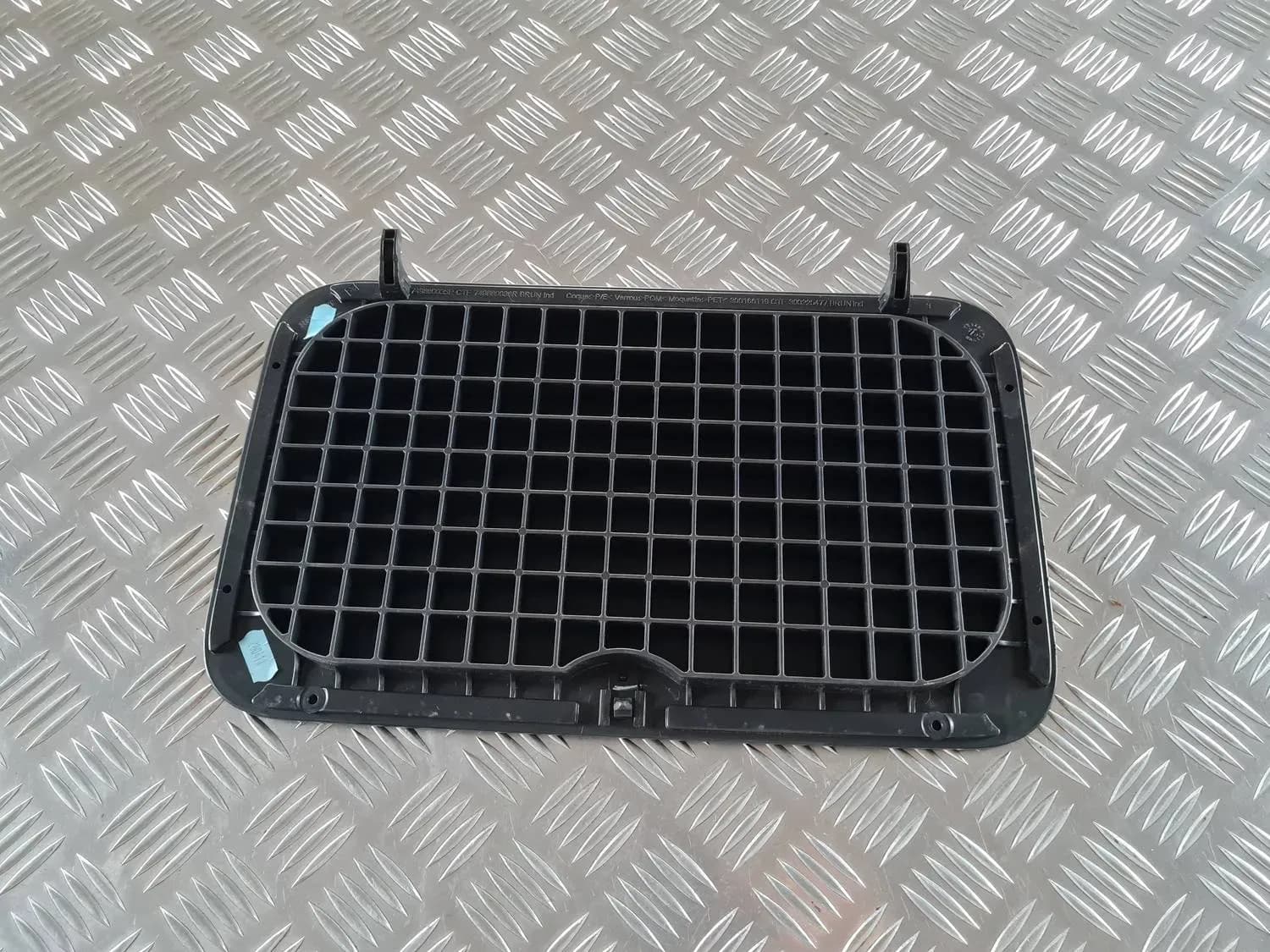 Priekšējo sēdekļu grīdas vāks RENAULT SCENIC III 2011 - foto 2