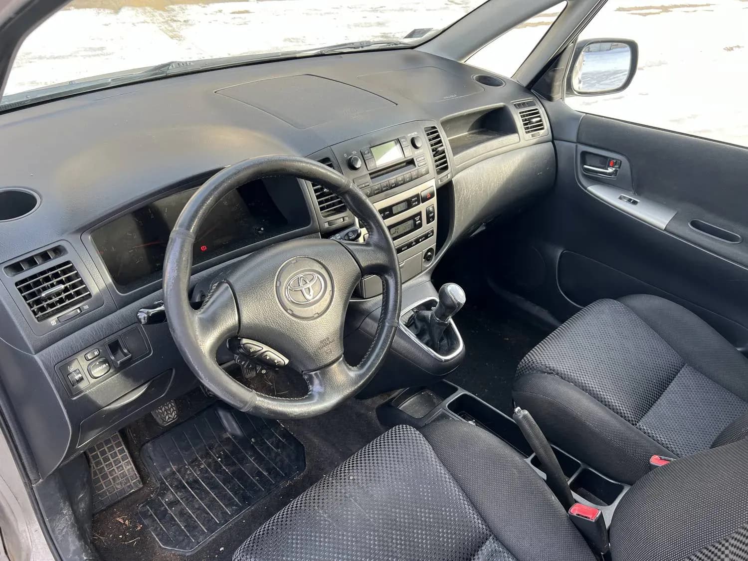 Foto izjauktais auto 3