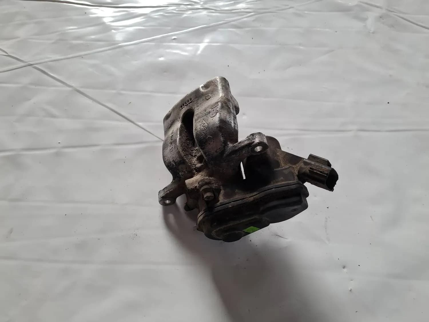 Aizmugurējais labais suports RENAULT SCENIC III 2011 - foto 4