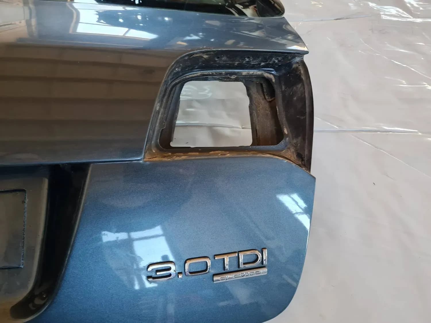 Bagāžnieka vāks AUDI A6 2008 - foto 7
