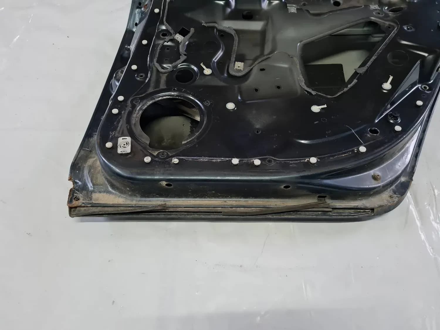 Aizmugurējās labās durvis AUDI A6 2008 - foto 7