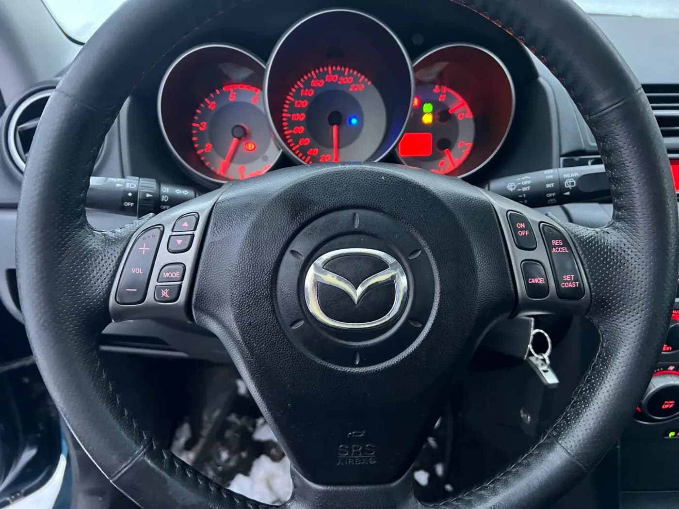 Foto izjauktais auto 3