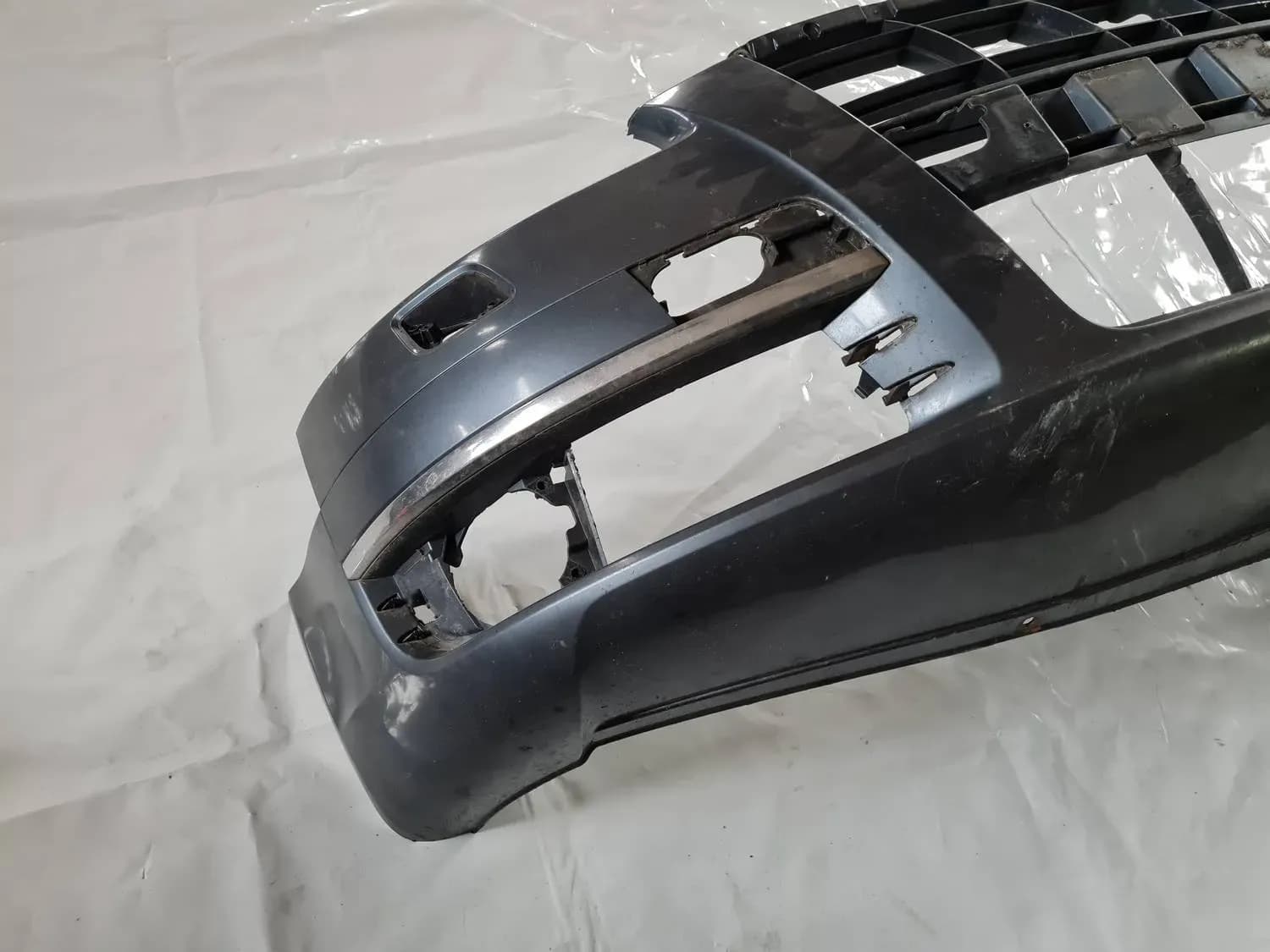Priekšējais buferis AUDI A6 2008 - foto 4