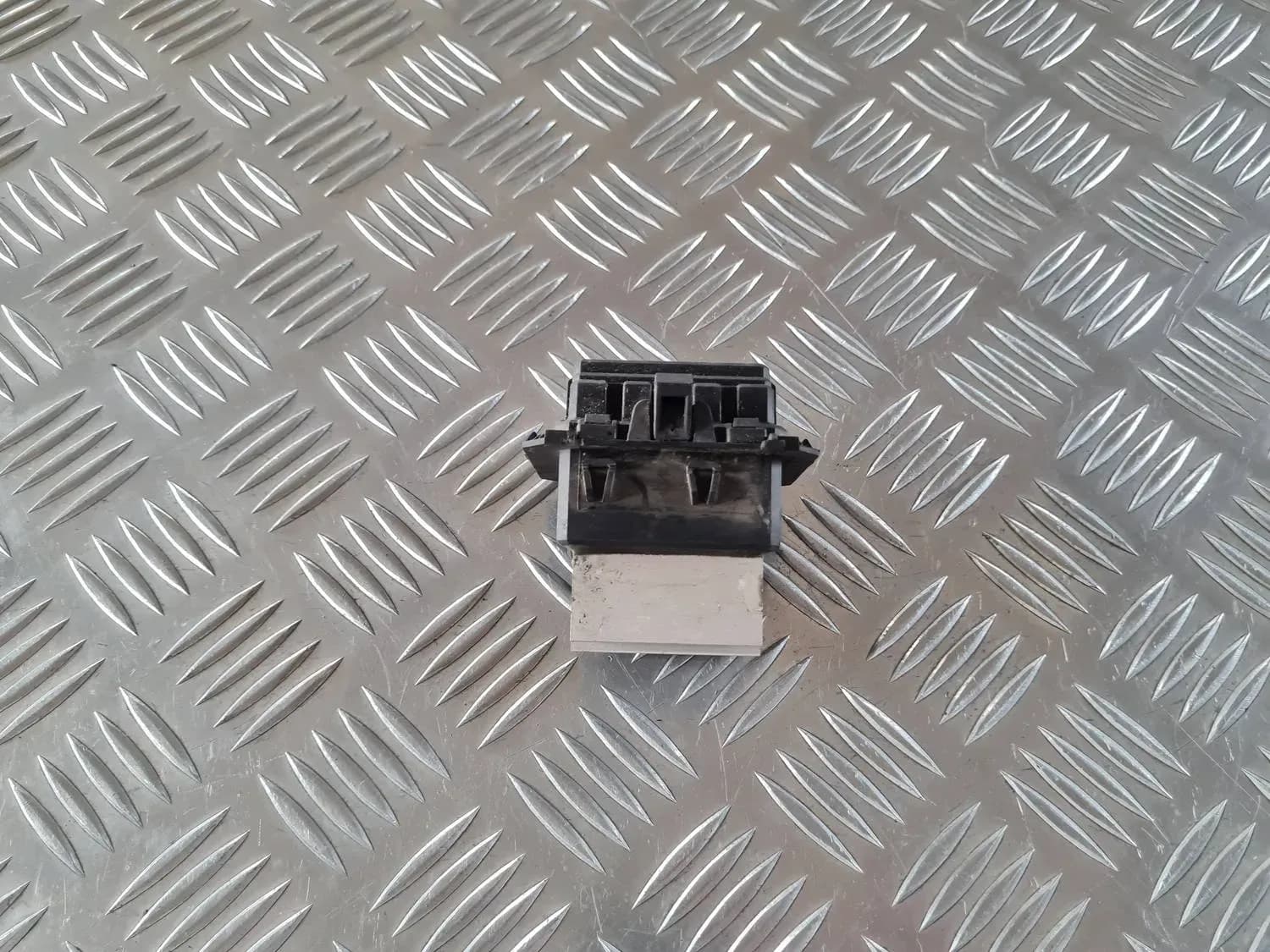 Salona ventilatora rezistors RENAULT SCENIC III 2011 - foto 2