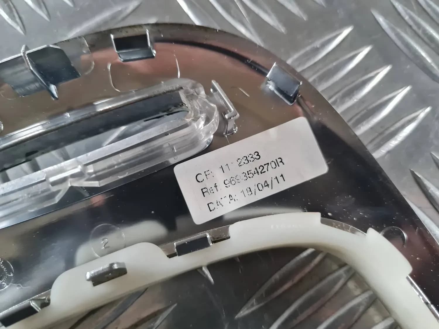 Centrālās konsoles dekoratīvais rāmis RENAULT SCENIC III 2011 - foto 1
