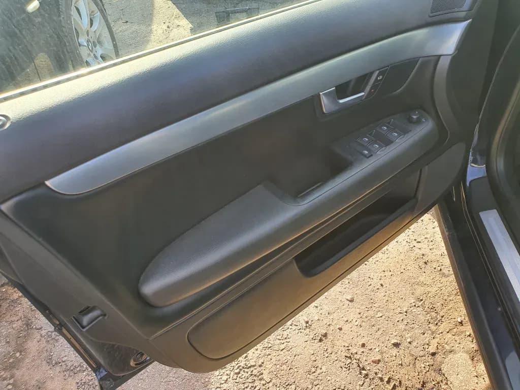 Foto izjauktais auto 4