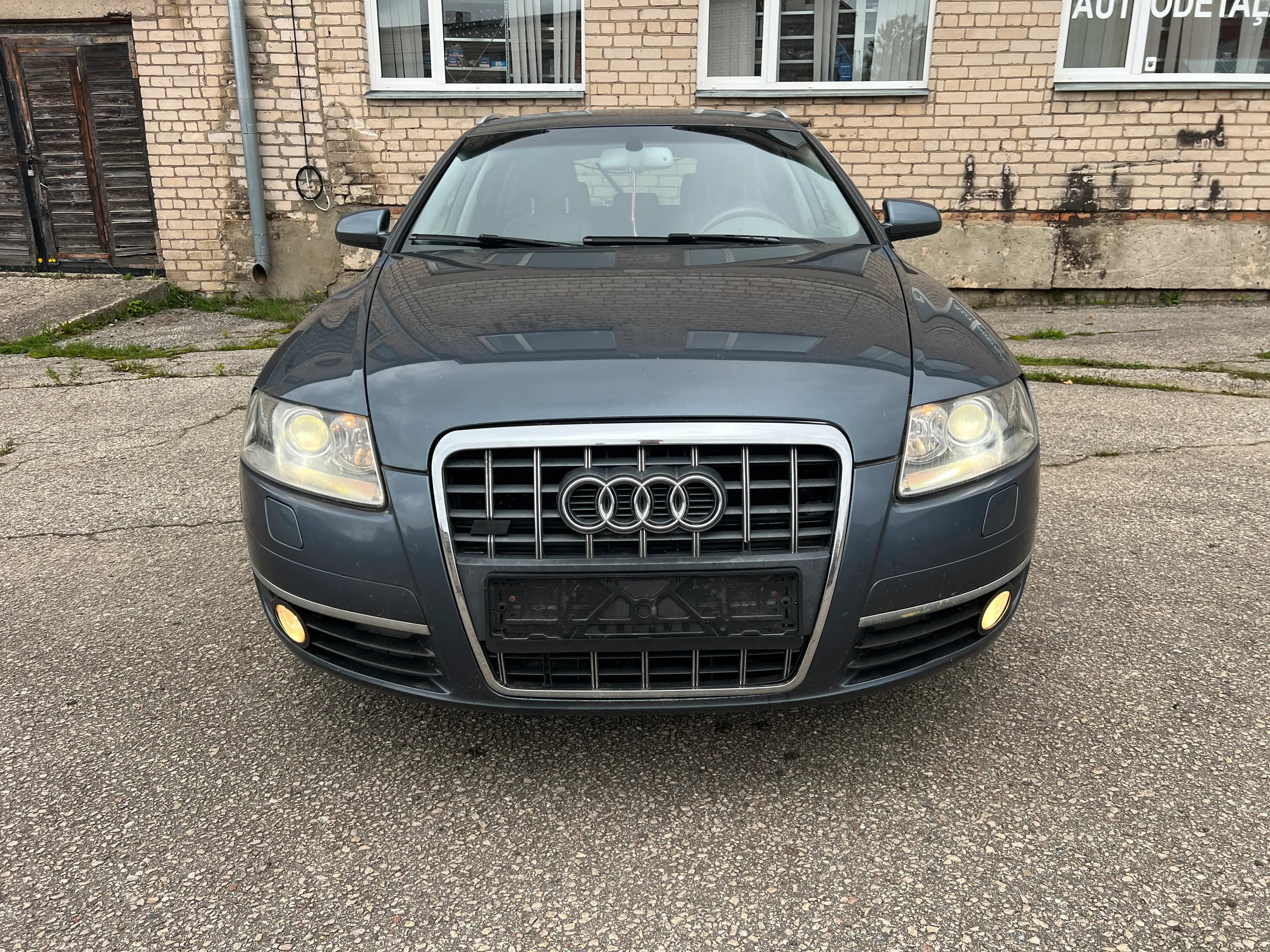 Foto izjauktais auto 3