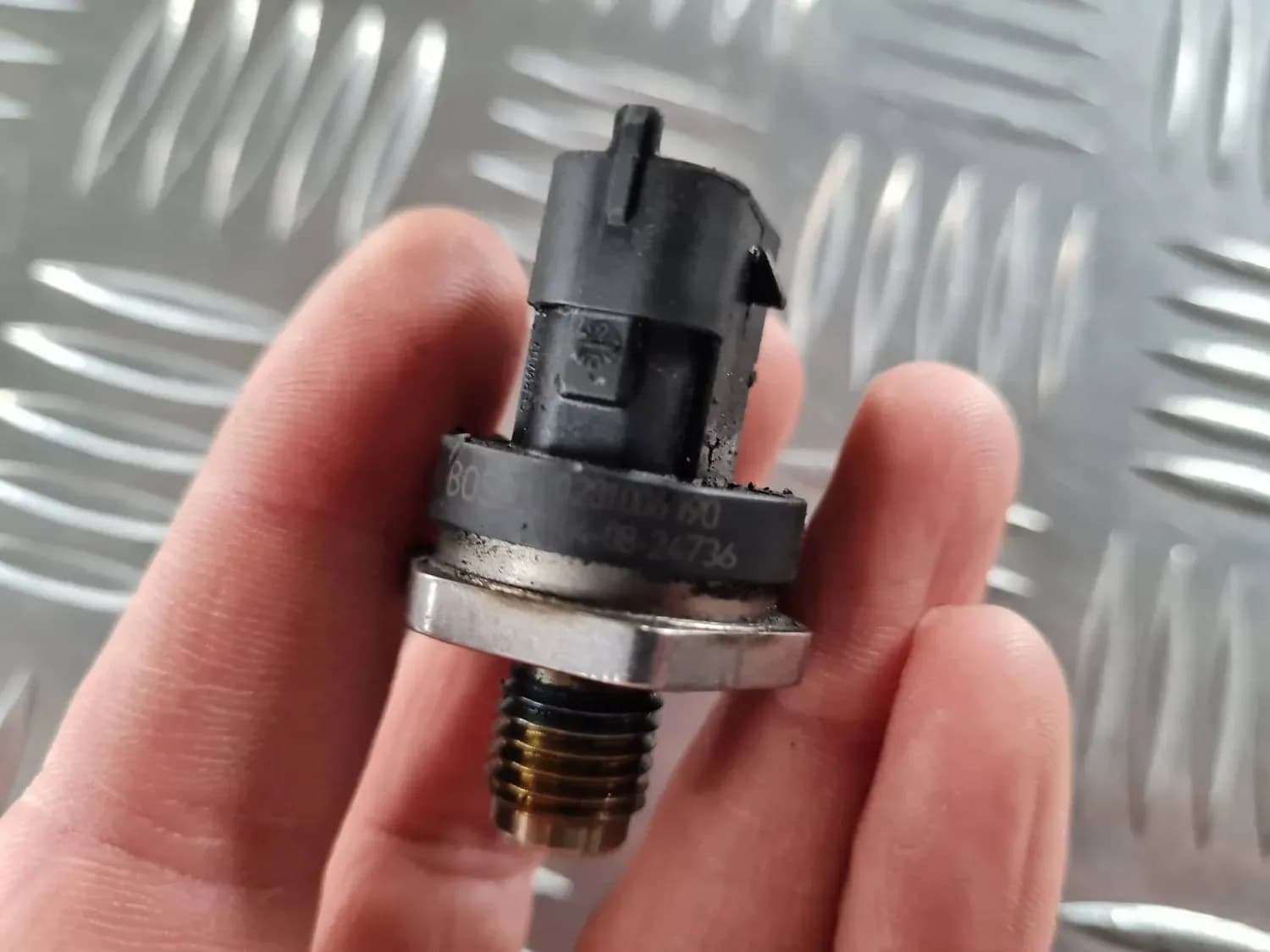 Degvielas sensors RENAULT SCENIC III 2011 - foto 4