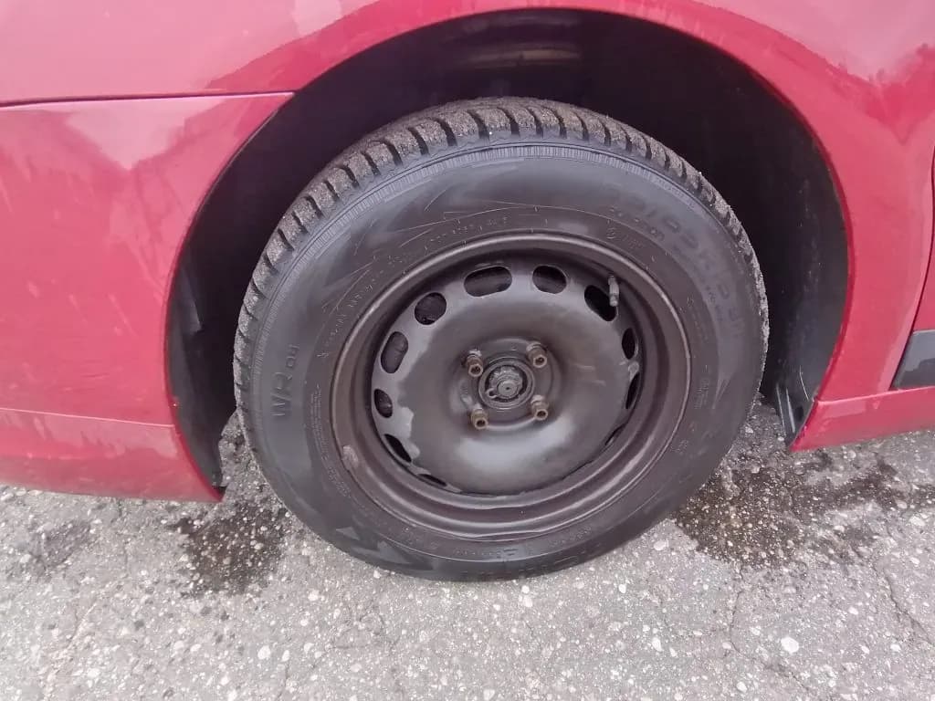 Foto izjauktais auto 2