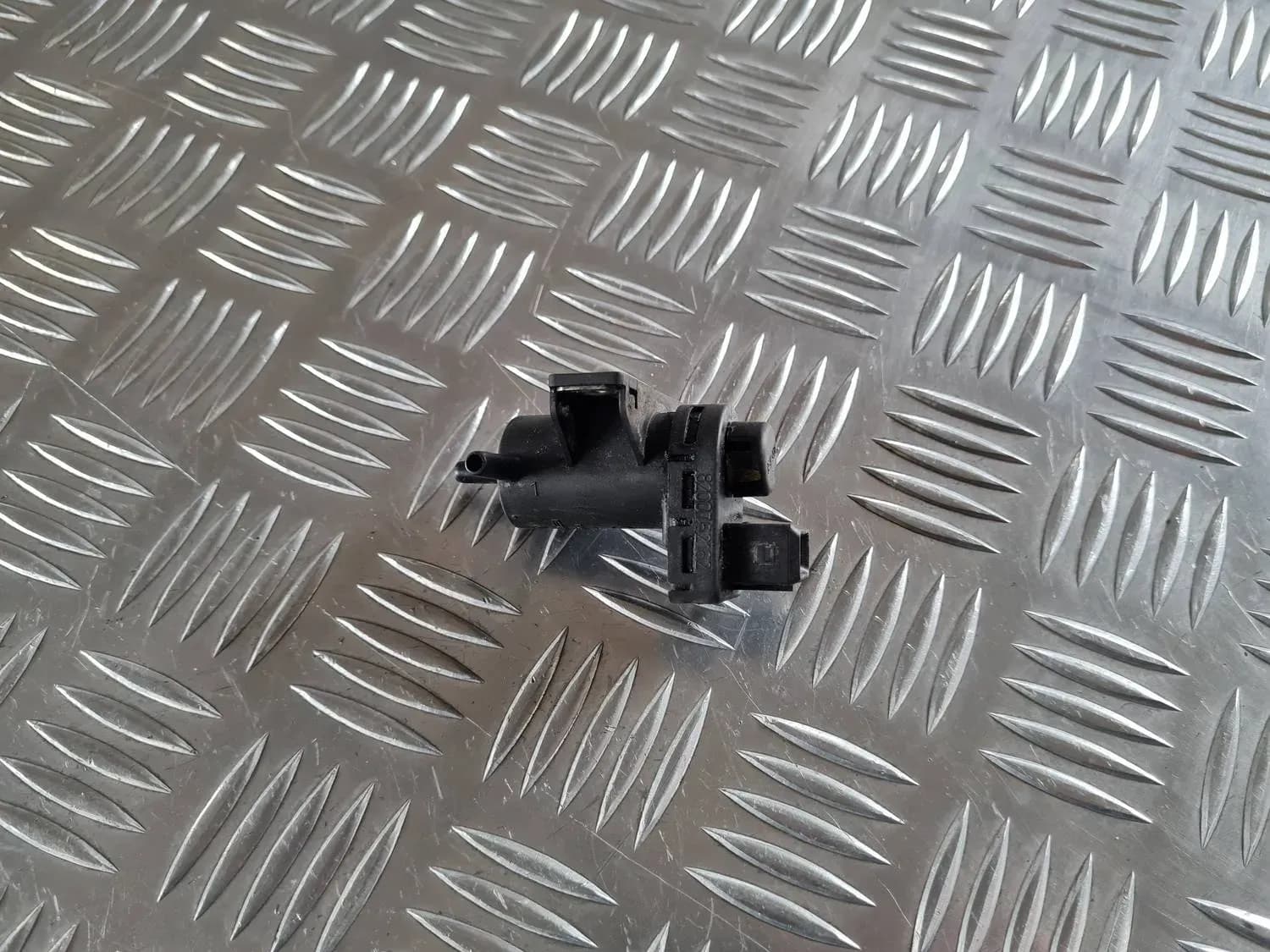 Solenoīda vakuuma vārsts RENAULT SCENIC III 2011 - foto 3