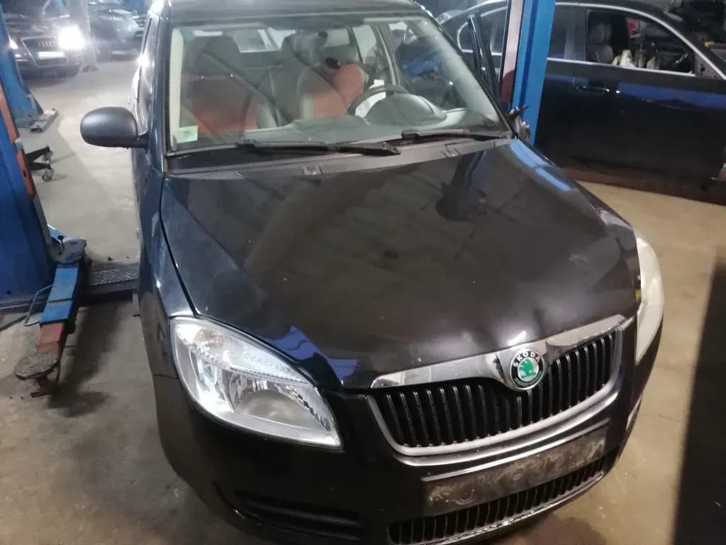 Foto izjauktais auto 1