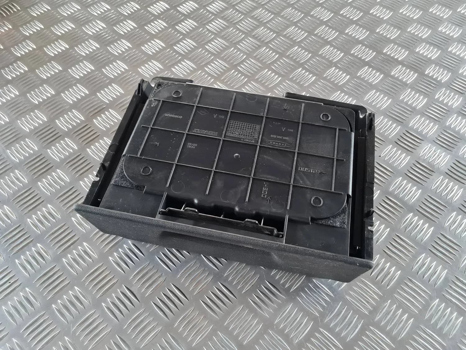 Mantu glabāšanas nodalījums gridā RENAULT SCENIC III 2011 - foto 4