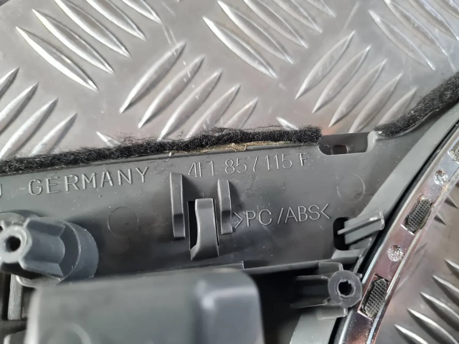 Spidometra apdare AUDI A6 2008 - foto 2