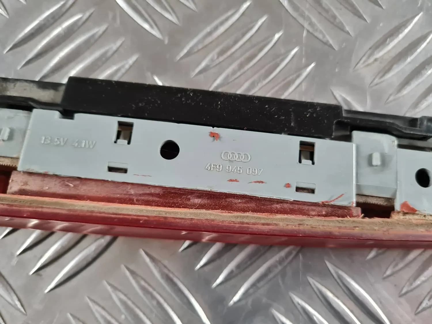 Stop signāls AUDI A6 2008 - foto 4