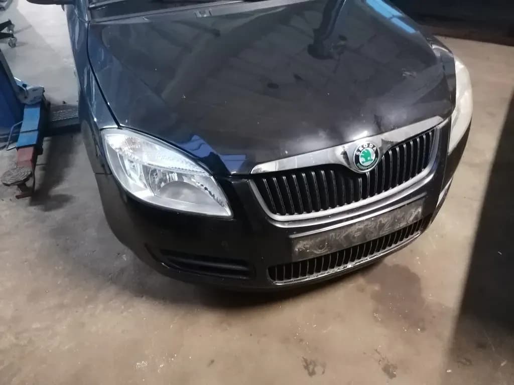 Foto izjauktais auto 2