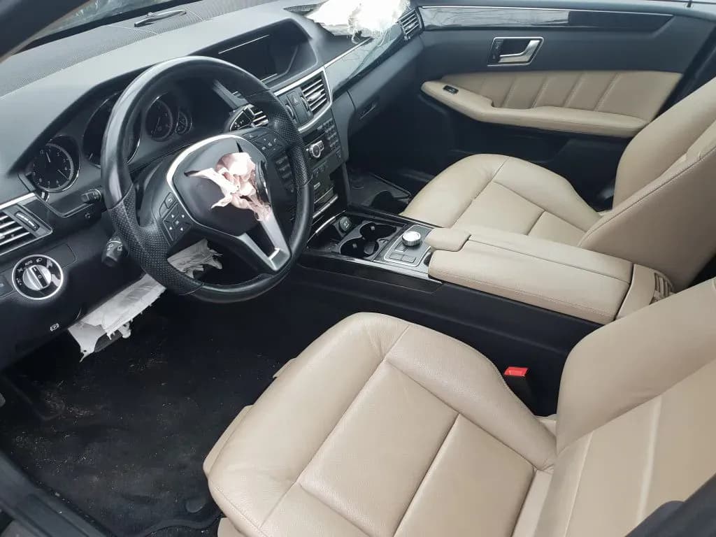 Foto izjauktais auto 5