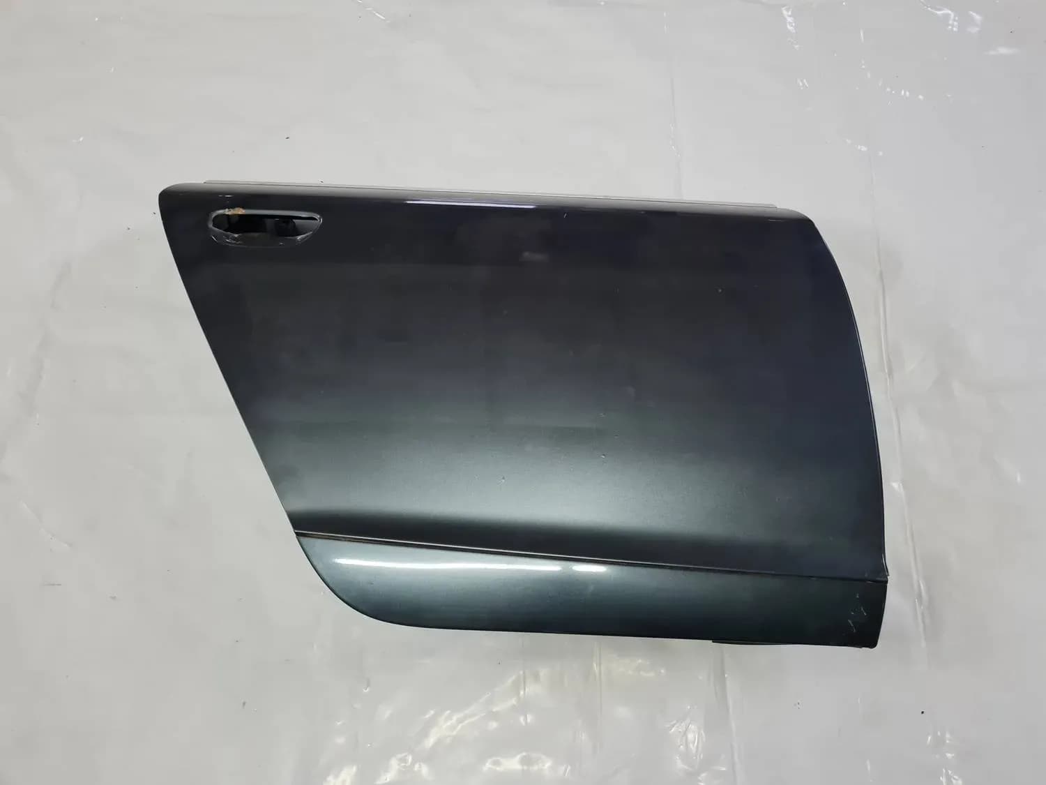 Aizmugurējās labās durvis AUDI A6 2008