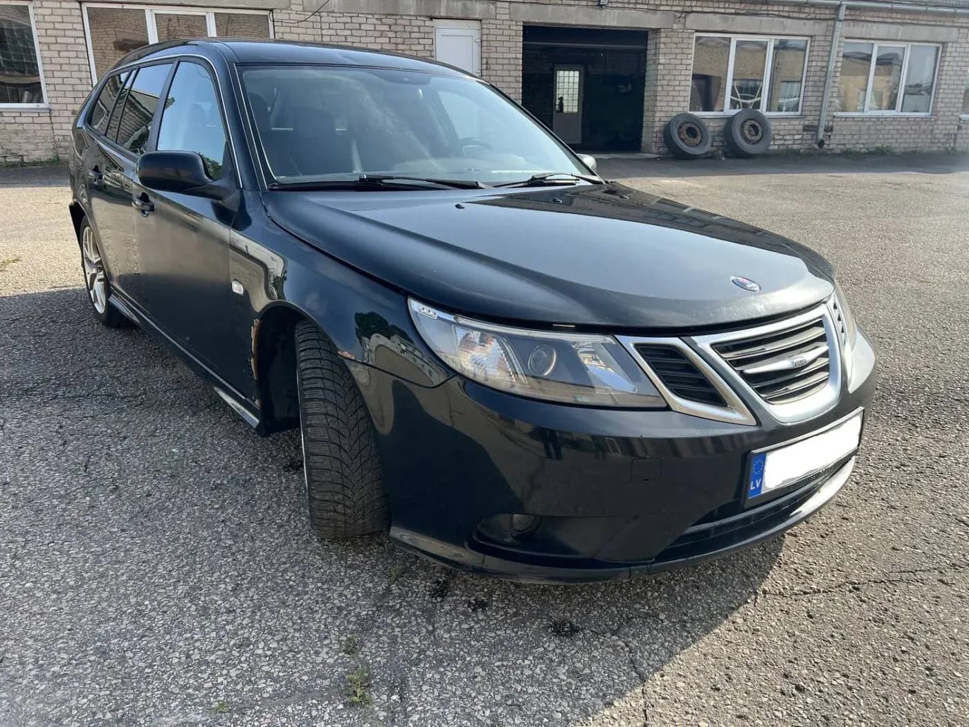 Foto izjauktais auto 2