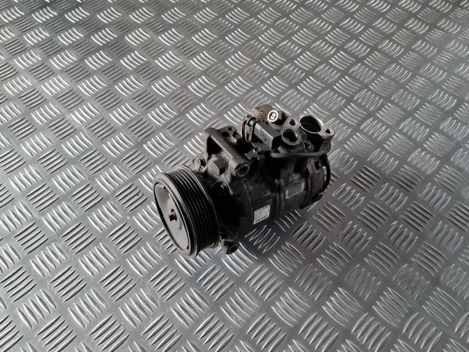 Gaisa kondicioniera kompresors AUDI A6 2008 - foto 1