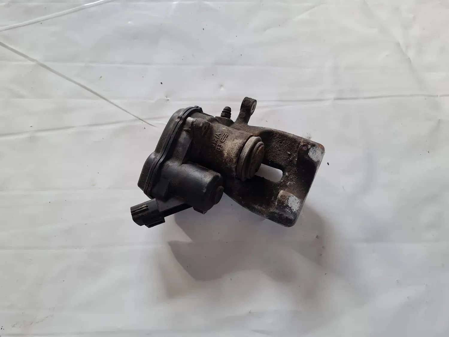 Aizmugurējais kreisais suports RENAULT SCENIC III 2011