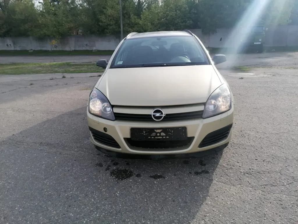 Foto izjauktais auto 3