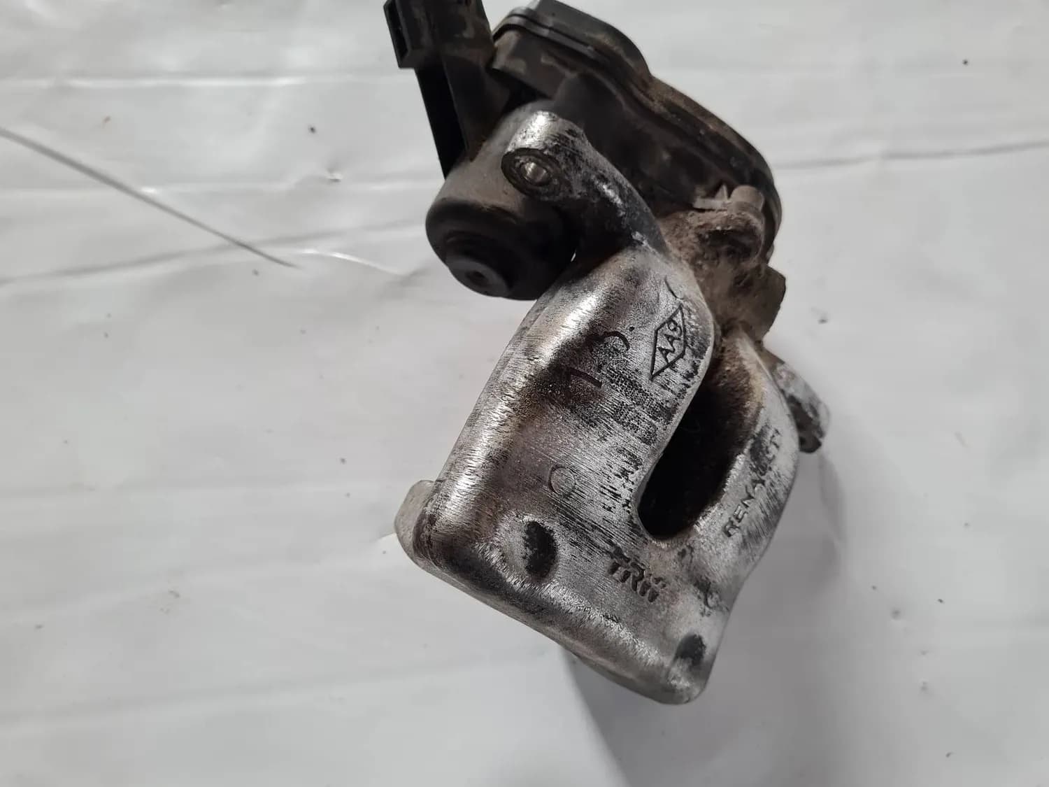 Aizmugurējais labais suports RENAULT SCENIC III 2011 - foto 3