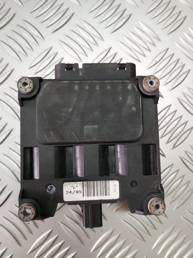 Elektroniskais modulis priekš VW POLO 2005 2 Elektroniskais modulis priekš VW POLO 2005