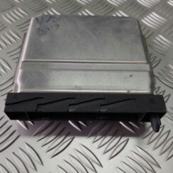 Dzinēja vadības bloks priekš VOLVO V70 2002 SILVER