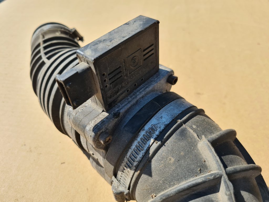 Gaisa filtra korpusa caurule priekš SAAB 9-5 1999 3 Gaisa filtra korpusa caurule priekš SAAB 9-5 1999