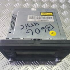 CD/DVD/Navigācijas bloks priekš VW PASSAT B6 2006 ANGL. UNIVERSAL