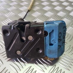 Priekšējo labo durvju slēdzene priekš VOLVO V70 2003 GREY