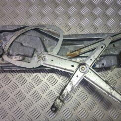 Stikla pacelšanas mehānisms priekšējais labais priekš VOLVO V70 1997