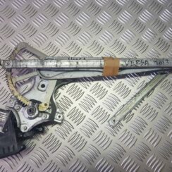 Stikla pacelšanas mehānisms priekšējais kreisais priekš TOYOTA VERSO 2012