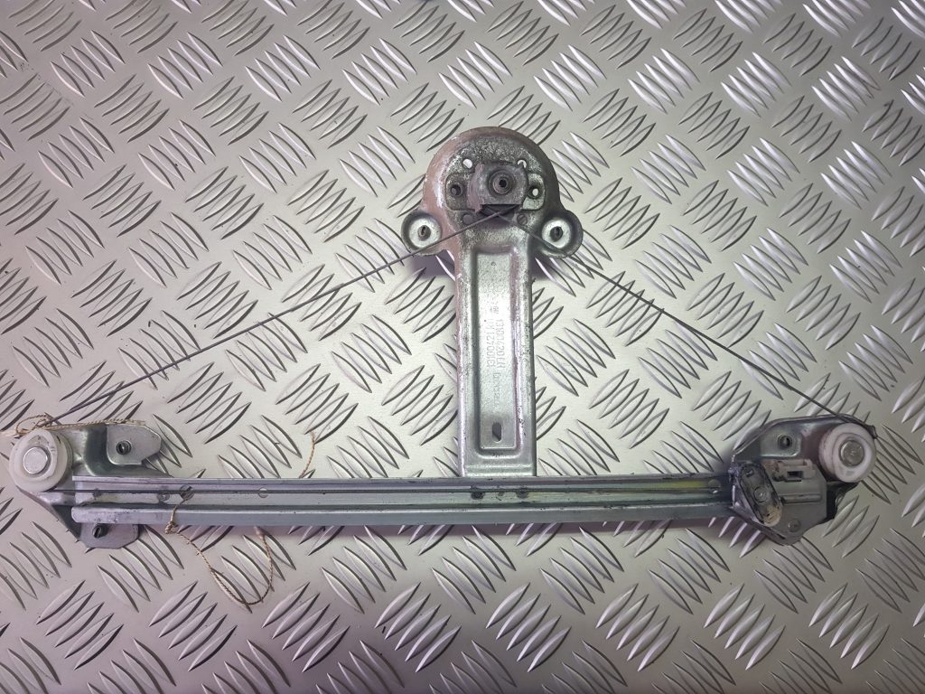 Stikla pacelšanas mehānisms aizmugurējais labais priekš OPEL ASTRA H STATION WAGON 2007 1 Stikla pacelšanas mehānisms aizmugurējais labais priekš OPEL ASTRA H STATION WAGON 2007