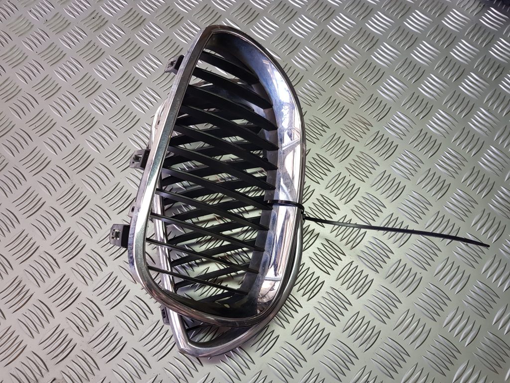 Bufera reste priekš BMW 530D E61 2006 TOURING TITANSILVER 1 Bufera reste priekš BMW 530D E61 2006 TOURING TITANSILVER