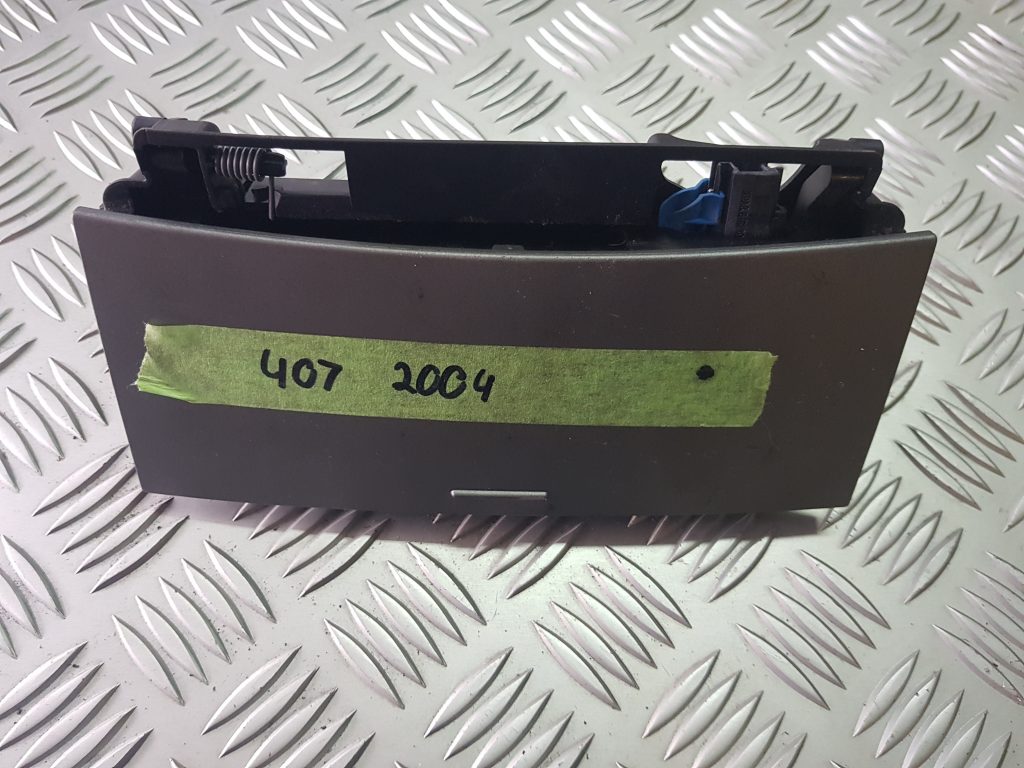 Pelnu trauks priekš PEUGEOT 407 2004 1 Pelnu trauks priekš PEUGEOT 407 2004