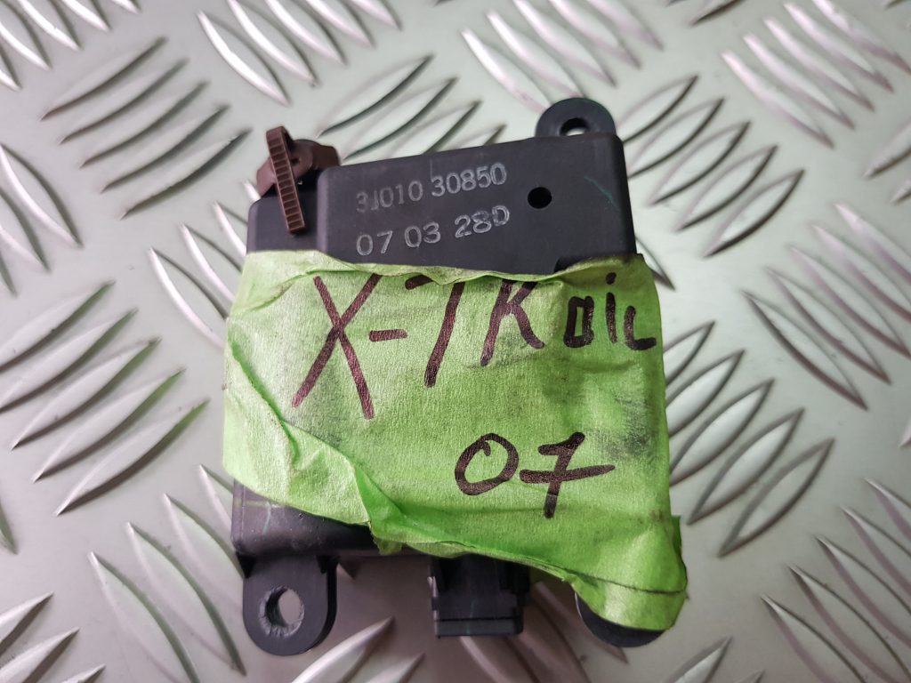 Apsildes sistēmas aktuators priekš NISSAN X-TRAIL 2007 1 Apsildes sistēmas aktuators priekš NISSAN X-TRAIL 2007