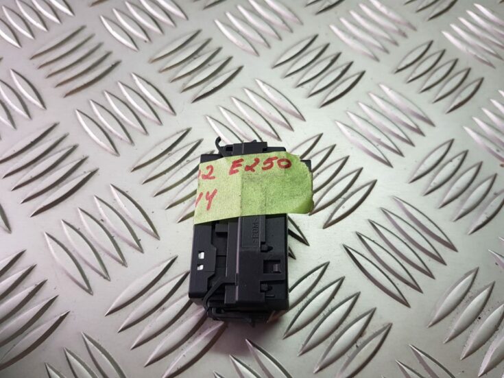 Piekares pārslēgšanas režīmu poga priekš MERCEDES BENZ E250 W212 2014 1