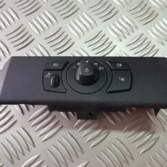 Gaismas slēdzis priekš BMW 530D E61 2006 TOURING TITANSILVER