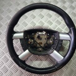 Stūre priekš FORD FOCUS 2006