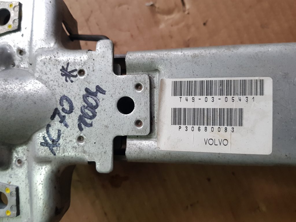 Stūres statne priekš VOLVO XC70 2004 3 Stūres statne priekš VOLVO XC70 2004