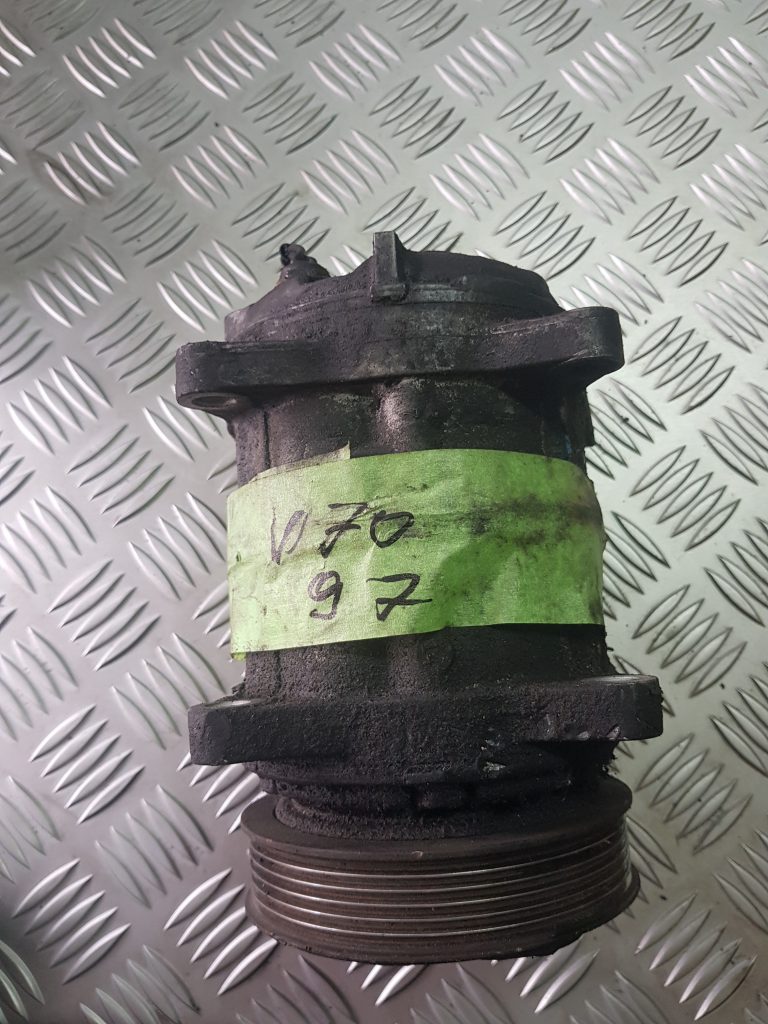 Gaisa kondicioniera kompresors priekš VOLVO V70 1997 1 Gaisa kondicioniera kompresors priekš VOLVO V70 1997