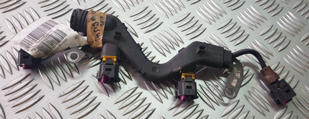 Degvielas smidzinātāju vadi priekš OPEL INSIGNIA SPORTS TOURER 2010 1 Degvielas smidzinātāju vadi priekš OPEL INSIGNIA SPORTS TOURER 2010