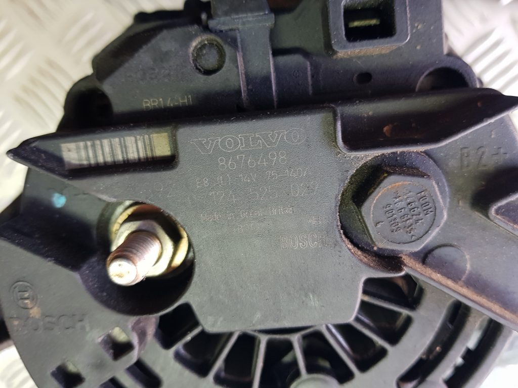 Ģenerators priekš VOLVO XC70 2004 2 Ģenerators priekš VOLVO XC70 2004